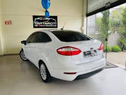 FORD - FIESTA - 2014/2015 - Branca - R$ 49.990,00