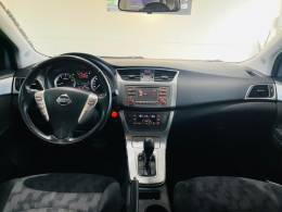 NISSAN - SENTRA - 2013/2014 - Preta - R$ 53.990,00