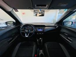 NISSAN - KICKS - 2020/2021 - Cinza - R$ 88.990,00