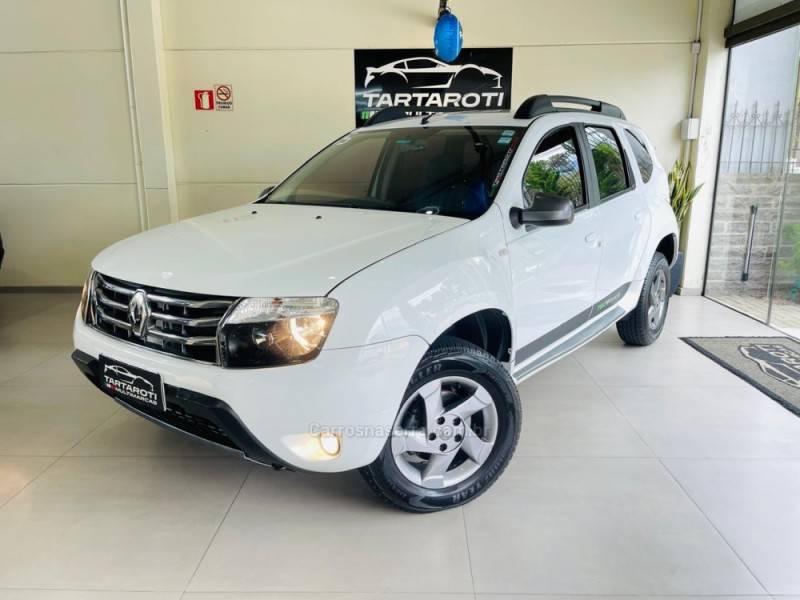 RENAULT - DUSTER - 2014/2015 - Branca - R$ 56.990,00