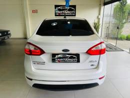 FORD - FIESTA - 2014/2015 - Branca - R$ 49.990,00