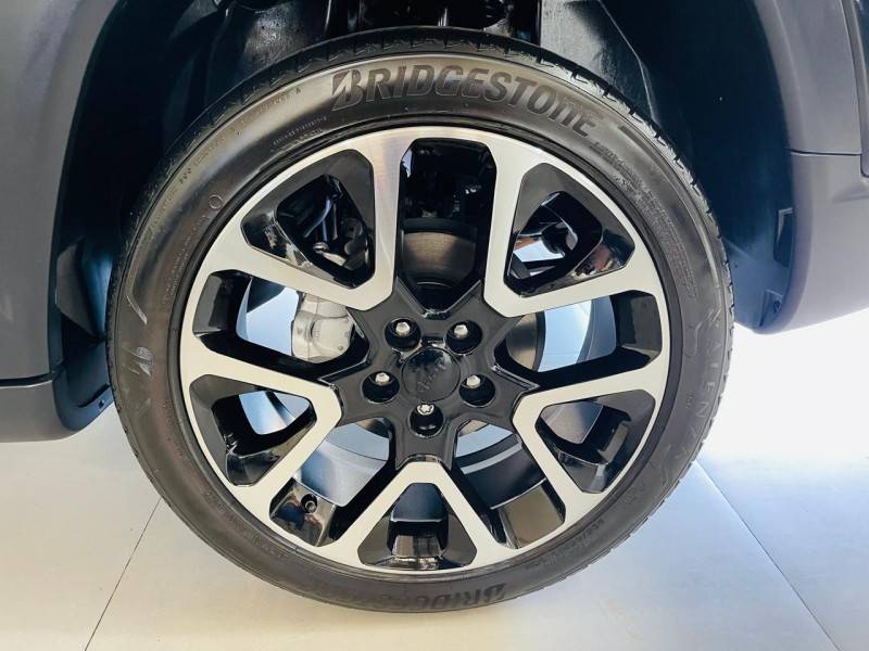 JEEP - COMPASS - 2018/2019 - Preta - R$ 104.990,00