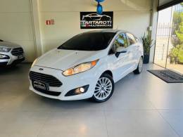 FORD - FIESTA - 2015/2015 - Branca - R$ 52.990,00