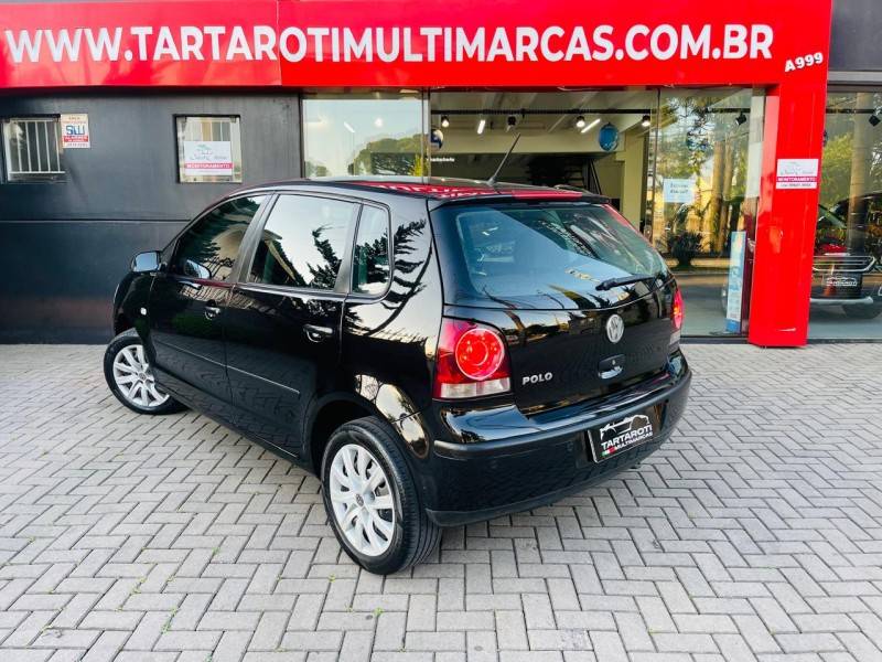 VOLKSWAGEN - POLO - 2008/2009 - Preta - R$ 34.990,00