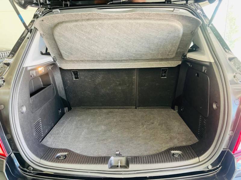 CHEVROLET - TRACKER - 2018/2019 - Preta - R$ 93.990,00