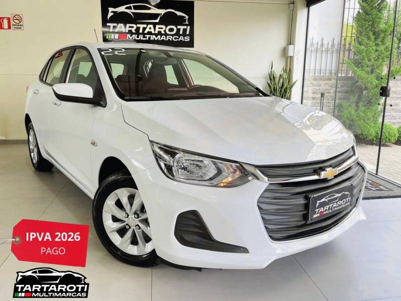 CHEVROLET - ONIX - 2021/2022 - Branca - R$ 73.990,00
