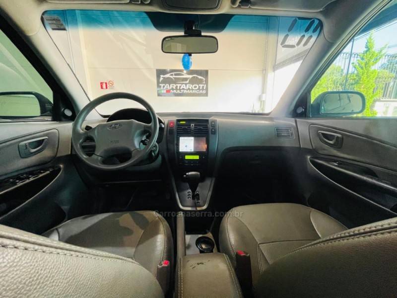 HYUNDAI - TUCSON - 2009/2010 - Preta - R$ 43.990,00