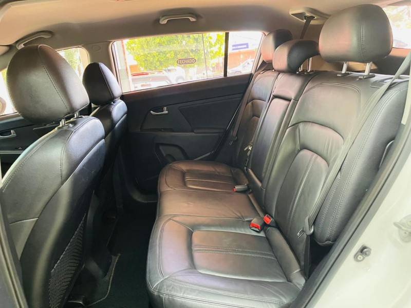 KIA MOTORS - SPORTAGE - 2011/2011 - Branca - R$ 67.990,00