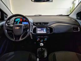 CHEVROLET - PRISMA - 2017/2018 - Preta - R$ 60.990,00