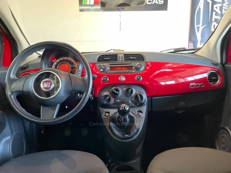 FIAT - 500 - 2011/2012 - Vermelha - R$ 44.990,00