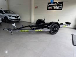 REBOQUES - FEDERAL JET - 2025/2025 - Preta - R$ 16.990,00