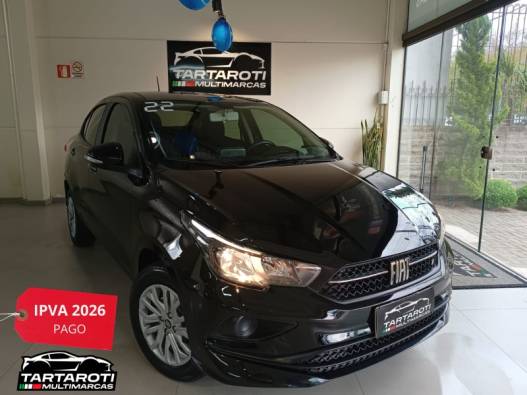 FIAT - CRONOS - 2021/2022 - Preta - R$ 71.990,00