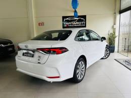 TOYOTA - COROLLA - 2023/2023 - Branca - R$ 132.990,00