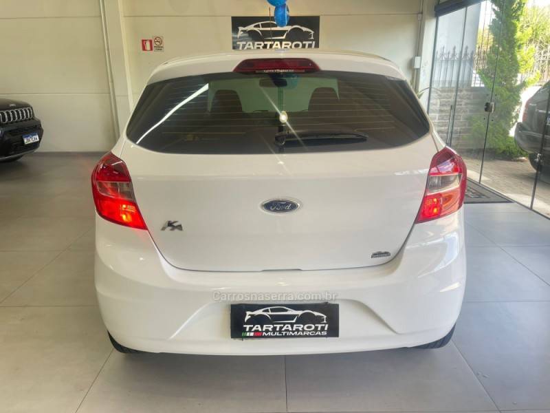 FORD - KA - 2014/2015 - Branca - R$ 38.990,00