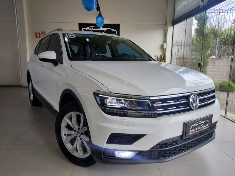 VOLKSWAGEN - TIGUAN - 2018/2018 - Branca - R$ 122.990,00