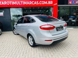 FORD - FIESTA - 2015/2015 - Prata - R$ 47.990,00