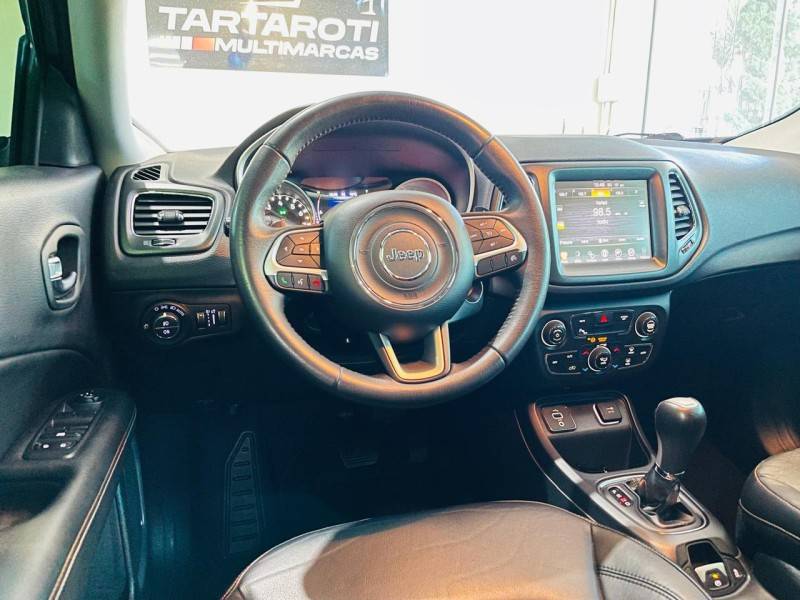 JEEP - COMPASS - 2016/2017 - Cinza - R$ 93.990,00
