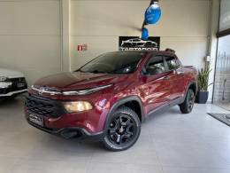 FIAT - TORO - 2017/2018 - Vermelha - R$ 87.990,00