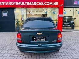 CHEVROLET - CORSA - 2008/2009 - Cinza - R$ 21.990,00