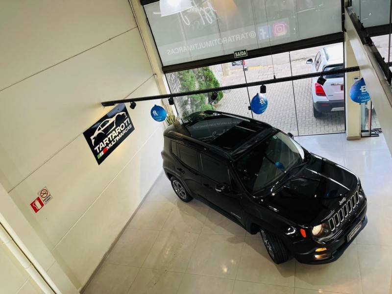 JEEP - RENEGADE - 2016/2016 - Preta - R$ 75.990,00