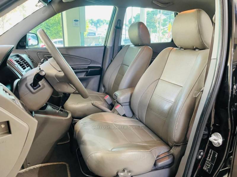 HYUNDAI - TUCSON - 2009/2010 - Preta - R$ 43.990,00