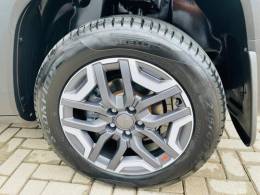 JEEP - RENEGADE - 2024/2025 - Branca - R$ 121.990,00