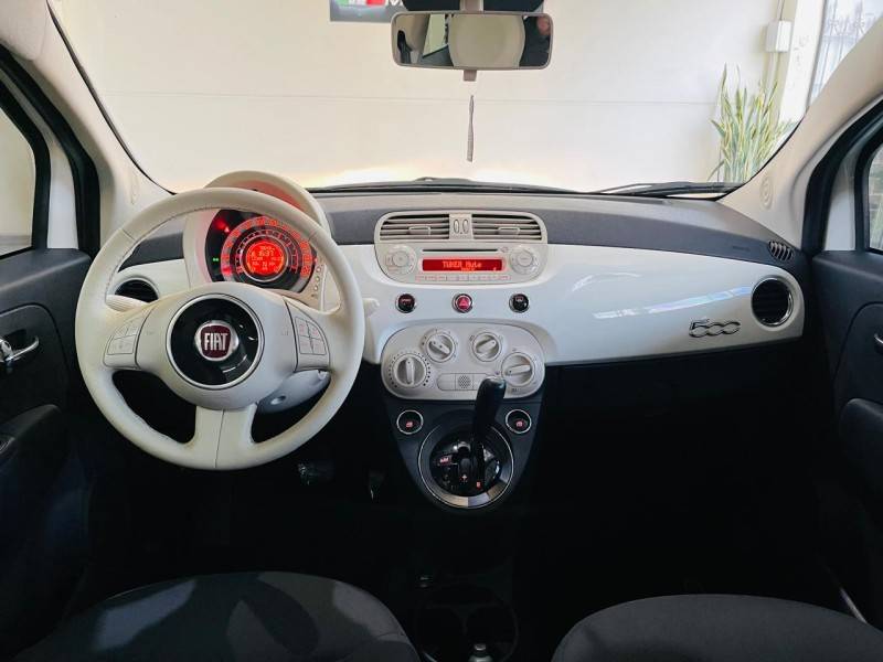 FIAT - 500 - 2013/2014 - Branca - R$ 49.990,00