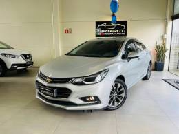 CHEVROLET - CRUZE - 2017/2018 - Prata - R$ 92.990,00