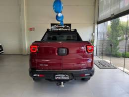 FIAT - TORO - 2017/2018 - Vermelha - R$ 87.990,00