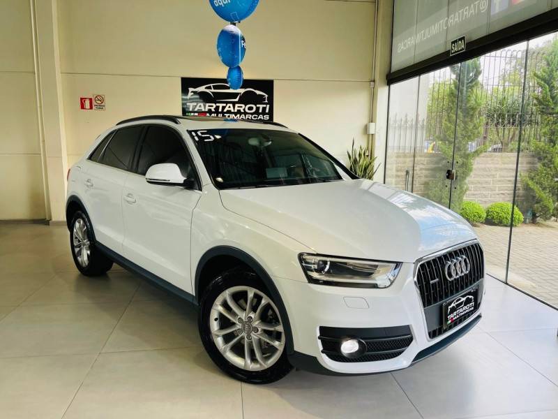 AUDI - Q3 - 2015/2015 - Branca - R$ 96.990,00