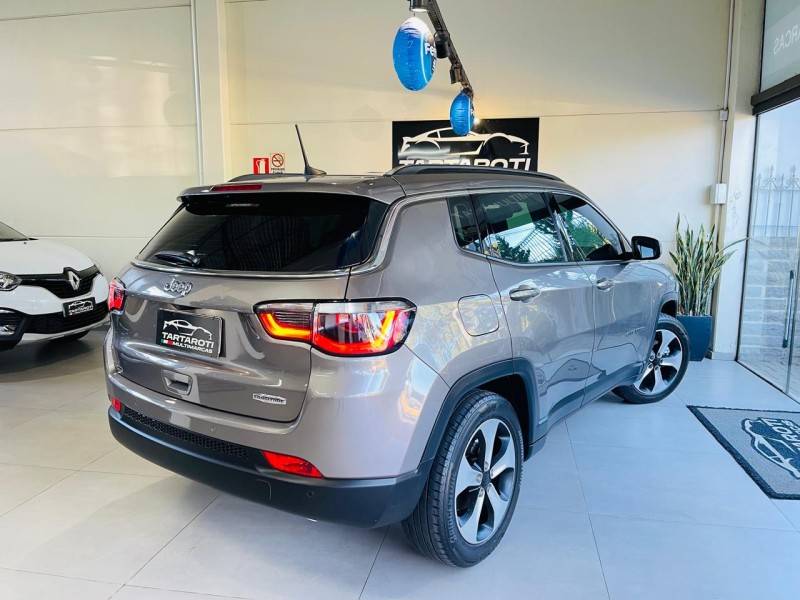 JEEP - COMPASS - 2016/2017 - Cinza - R$ 93.990,00
