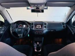 VOLKSWAGEN - TIGUAN - 2013/2014 - Branca - R$ 69.990,00