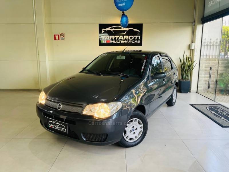 FIAT - PALIO - 2003/2004 - Cinza - R$ 23.990,00