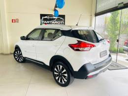 NISSAN - KICKS - 2020/2021 - Branca - R$ 97.990,00