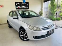 VOLKSWAGEN - VOYAGE - 2011/2012 - Prata - R$ 31.990,00