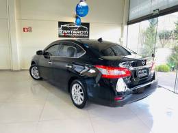 NISSAN - SENTRA - 2013/2014 - Preta - R$ 53.990,00