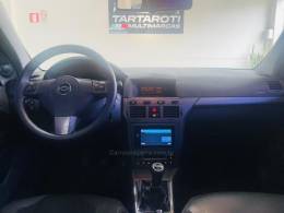 CHEVROLET - VECTRA - 2007/2008 - Preta - R$ 38.990,00