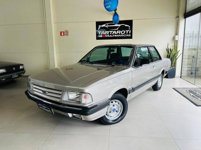 FORD - DEL REY - 1985/1986 - Prata - R$ 32.990,00