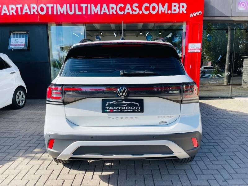 VOLKSWAGEN - T-CROSS - 2024/2025 - Branca - R$ 129.990,00