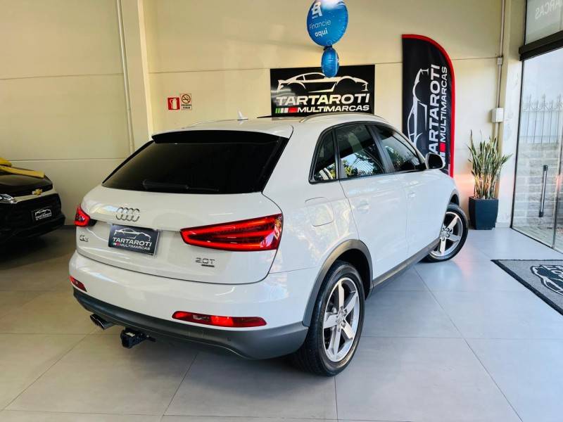 AUDI - Q3 - 2012/2013 - Branca - R$ 82.990,00