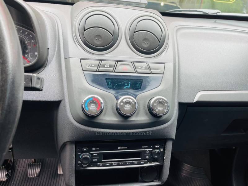 CHEVROLET - MONTANA - 2013/2013 - Vermelha - R$ 44.990,00