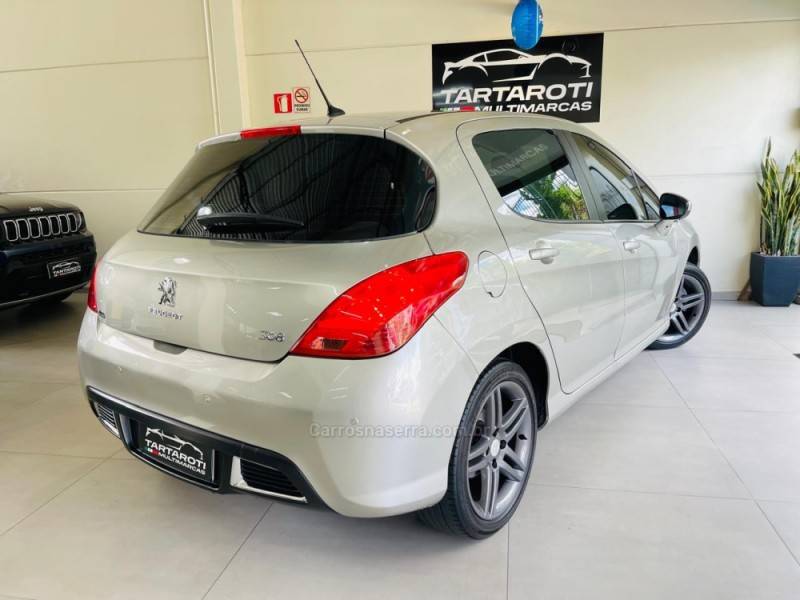 PEUGEOT - 308 - 2012/2013 - Prata - R$ 39.990,00