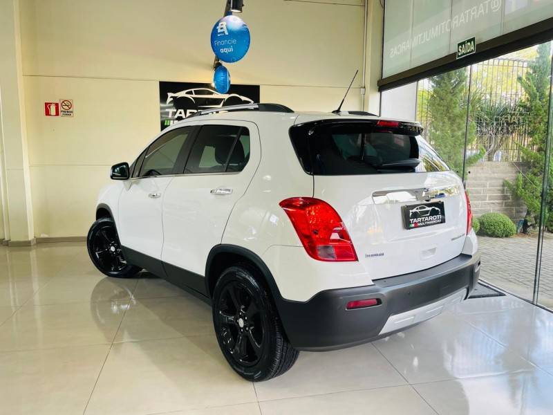 CHEVROLET - TRACKER - 2015/2015 - Branca - R$ 70.990,00