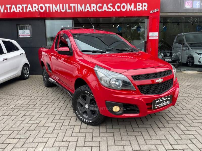 CHEVROLET - MONTANA - 2013/2013 - Vermelha - R$ 44.990,00