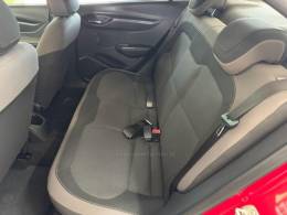 CHEVROLET - PRISMA - 2015/2016 - Vermelha - R$ 57.990,00