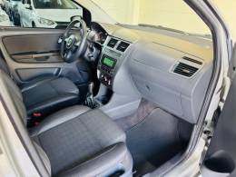 VOLKSWAGEN - FOX - 2014/2015 - Prata - R$ 47.990,00