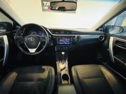 TOYOTA - COROLLA - 2019/2019 - Branca - R$ 108.990,00