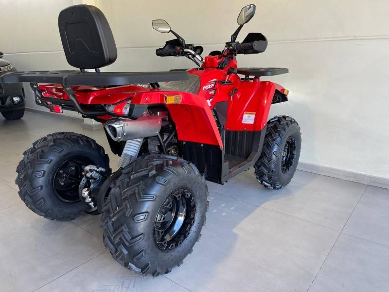 MXF - ATTACK 200 - 2025/2025 - Vermelha - R$ 27.990,00