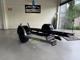 REBOQUES - FEDERAL JET - 2025/2025 - Preta - R$ 16.990,00