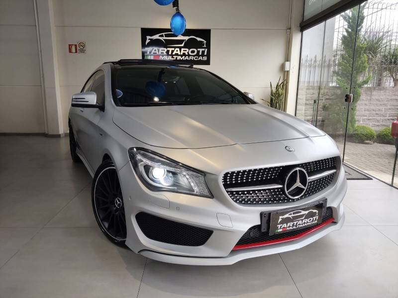 MERCEDES-BENZ - CLA 250 - 2014/2015 - Prata - R$ 149.990,00